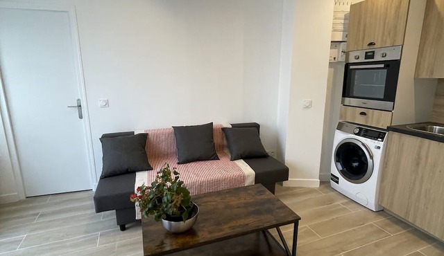 Magnifique Appartement 2 Pièce Metro Glaciere