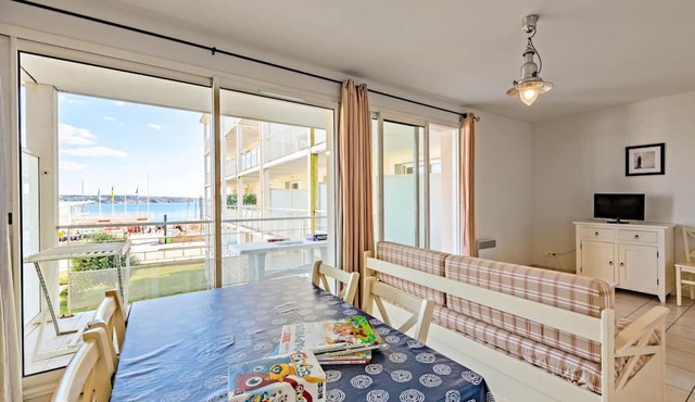 Domaine de Bertheaume by Interhome