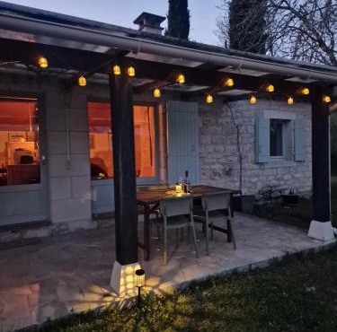 Quercy Hills Retreat with 2 Ensuite Rooms